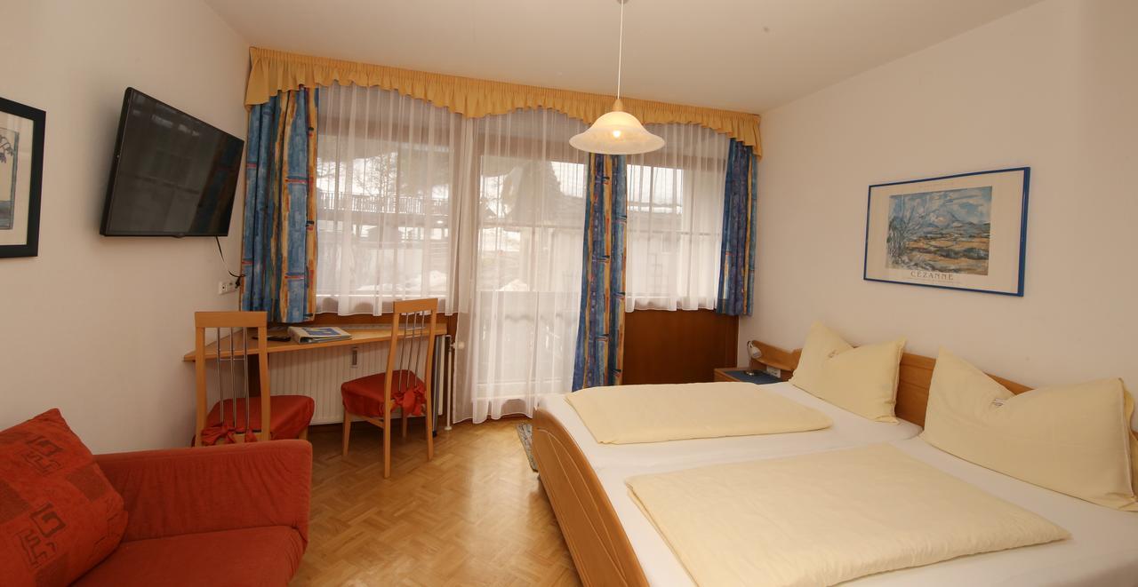Bio-Bauernhof-Hotel Matlschweiger Lassing  Exterior foto